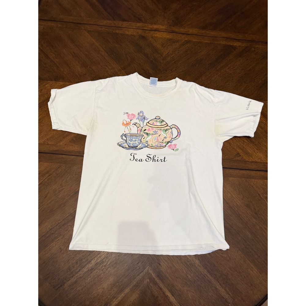 Vintage Tea Shirt Graphic Tee White Cotton Floral Teapot Cottagecore Large